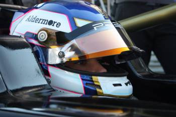 Úřadující mistryně Formule Woman Series, Angličanka Jamie Chadwicková je jedinou ženou F-Regional. 